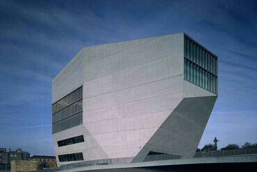 OMA: Casa da Música, Porto, Portugália, 2001-2005. Fotó: Christian Richters, az OMA engedélyével.