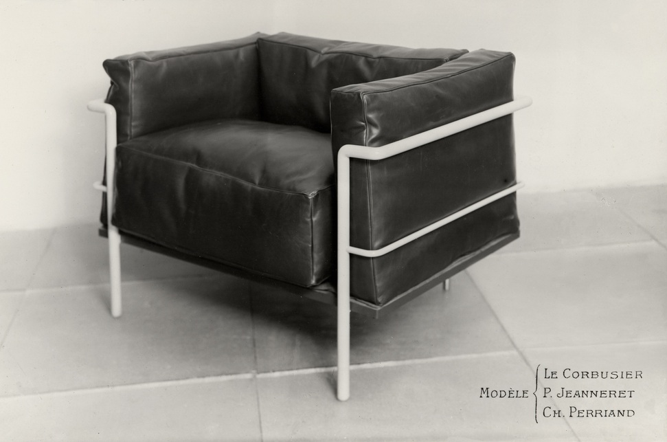 Az 1929-es őszi szalonon bemutatott fotel (Charlotte Perriand, Pierre Jeanneret, Le Corbusier). Fotó: Fondation Louis Vuitton