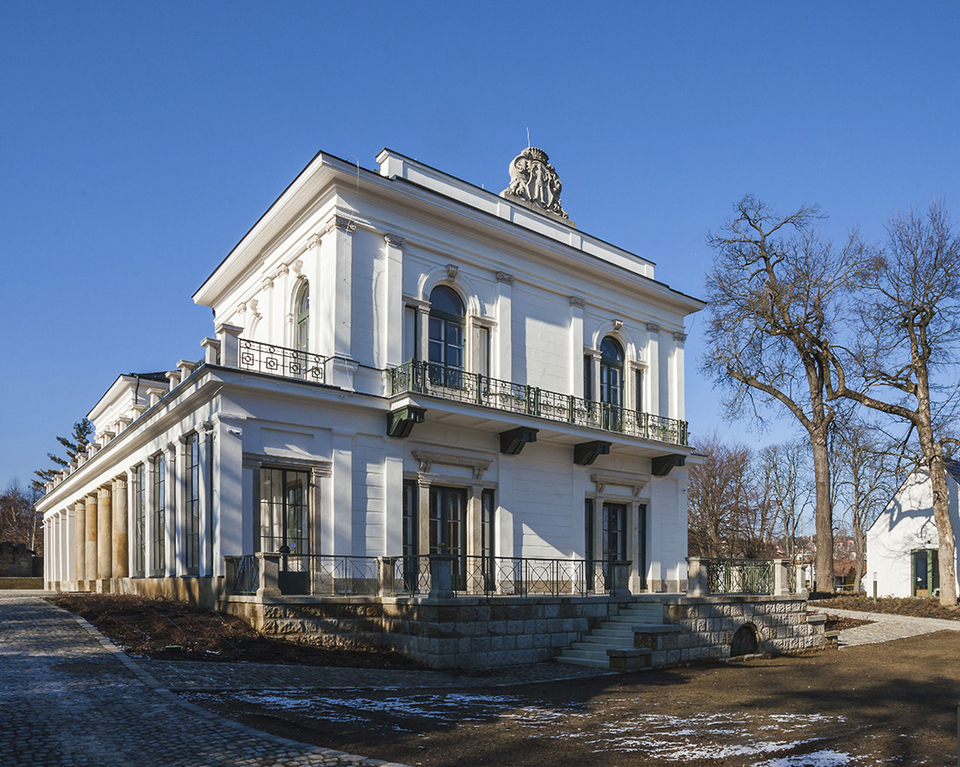 Teleki-Tisza Kastély, Nagykovácsi - terv: Katona András, Riedel Miklós Márton, Gyulai Attila - fotó forrás: Pro Architectura díj honlap