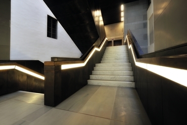 Adolfo Natalini: Az Uffizi új lépcsője, Firenze, 2003-2018. Fotó: ItalG - a KME vállalatcsoport gyűjteményéből
