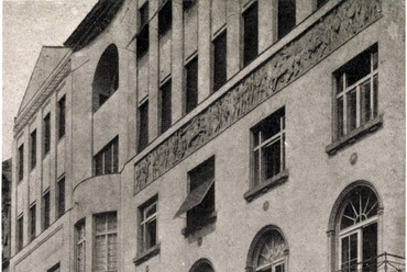 Budapest, Tátra utca 4. 1915-ben, tervező: Málnai Béla és Haász Gyula (Művészet, 1915/5., 213. o.)