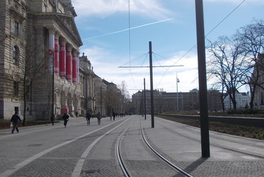 A Kossuth Lajos tér rekonstrukciója. A szerző felvétele.