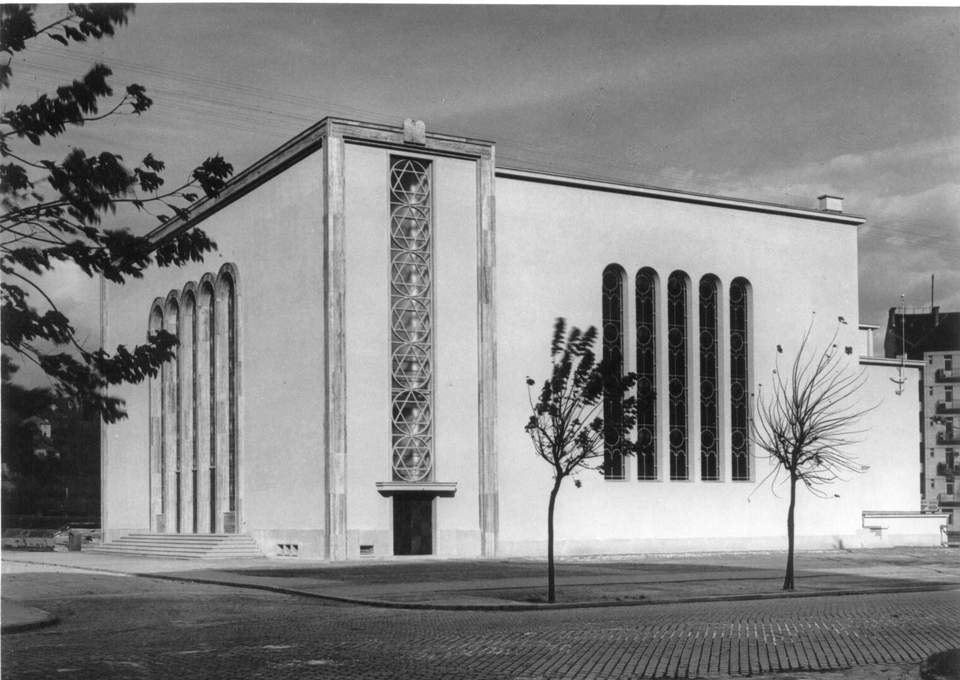 Budapest, a Lágymányosi zsinagóga 1936-ban, tervező: Novák Ede és Hamburger István (Tér és Forma, 1936/12., 354. o.)