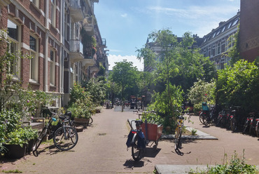 Forgalomcsillapított utca Amszterdam belvárosában. A szerző fotója