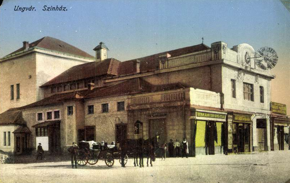 Ungvár, Városi Színház 1910 körül, tervező és kivitelező: Fejér Lajos és Ritter Ignác (képeslap a szerző gyűjteményéből)