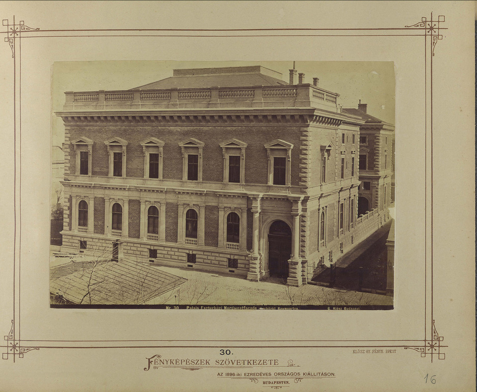 Az Esterházy-palota 1890 körül, Klösz György fotográfiája. Forrás: Fortepan / Budapest Főváros Levéltára
