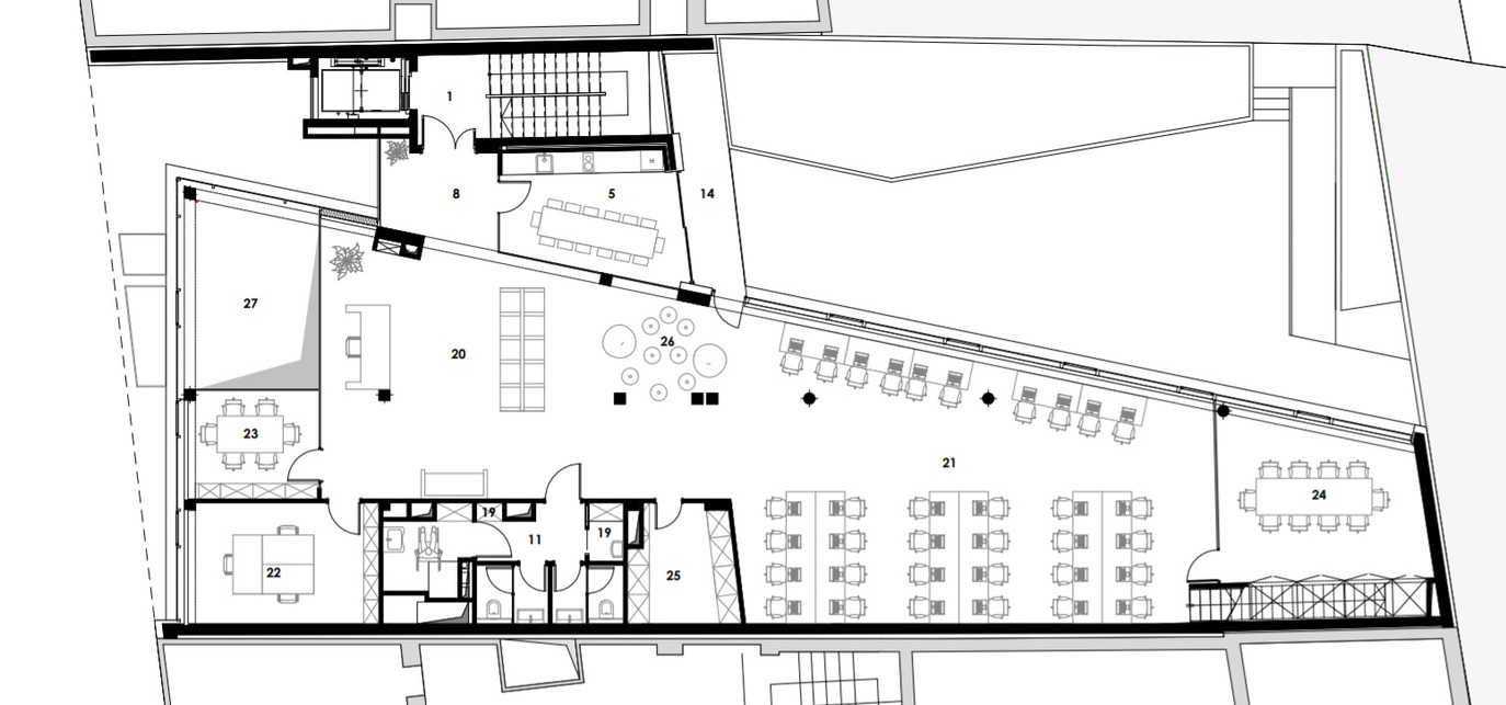 Földszinti alaprajz, LOFFICE Iroda és apartmanház, Tervező: Paládi-Kovács Ádám építész, Homlokzat: Willem Van de Ven grafikusművész, Esterházy Marcell képzőművész