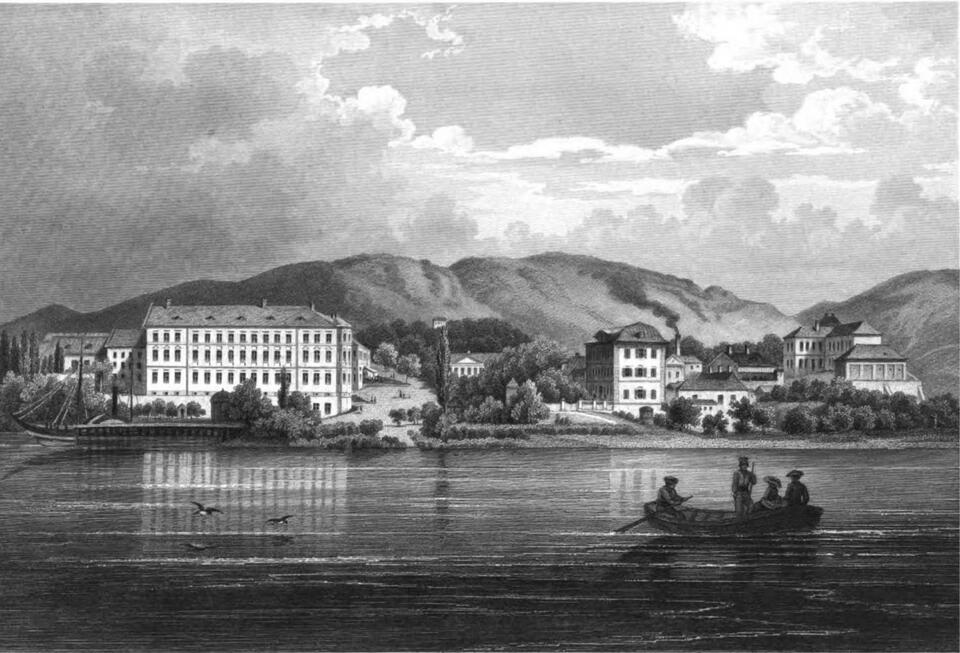 A kép jobb szélén az Esterházy-kastély.  Az MCXVI Építészműterem archívumából