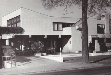 Lakó- és üzletház, Düsseldorf, Németország, 1970, SWP