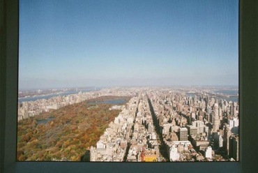 Schmied Andi: Private Views: A High-rise Panorama of Manhattan. Megjelenik 2020-ban a VI PER kiadásában.