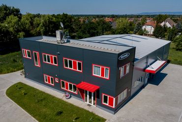 Fellpack csomagolóüzem és raktár iroda fejépülettel, Budapest, 900 m2, Forrás: Swedsteel  