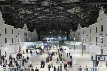 Łódź Fabryczna vasútállomás. Forrás: Wikimedia Commons