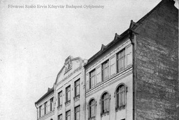 Budapest, Márvány utcai Elemi Iskola 1913-ban, tervező: Szöllősy Aurél és Kauser Andor (FSZEK Budapest Gyűjtemény/Erdélyi Mór felvétele)