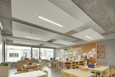 Het Vliegertje óvoda és általános iskola Deurne városában – Az egyik óvodai foglalkoztató – Építész: BULK architecten – Fotó: Bart Gosselin