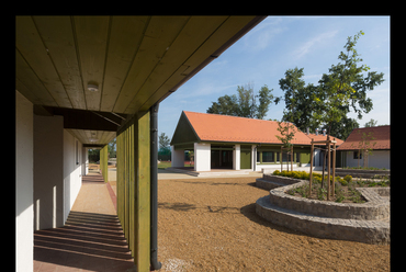 A Balaton-part átalakulása – gyermektábor Balatonfenyvesen. Tervező: DNS Műterem, Dénes György, Dénes Eszter. Fotó: Dénes György