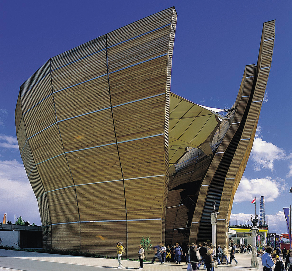 Hannover, EXPO 2000 – magyar pavilon, tervező: Vadász György, Basa Péter és Fernezelyi Gergely (Vadász és Társai) (Vadász Bence)