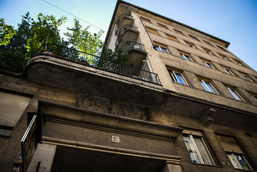 Budapest, Katona József utca 2/e., tervező: Krausz Gábor (Ruzsovics Dorina felvétele)
