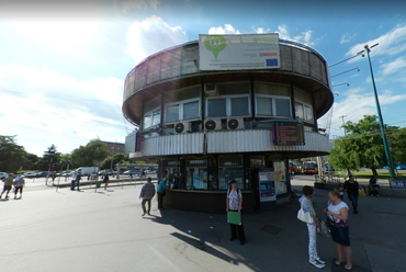 2017-es Google Street View felvétel a Gombáról.