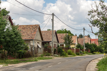 Oromfallal vagy sátortetővel? Fotó: Horváth Máté