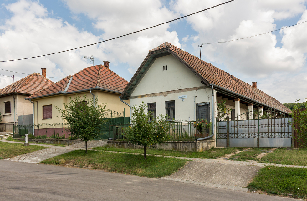 Oromfallal vagy sátortetővel? Fotó: Horváth Máté