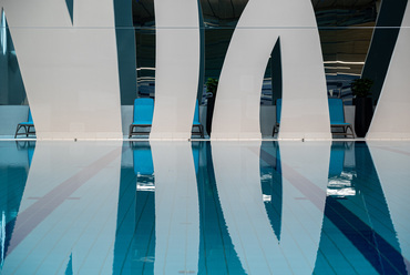 V30 Belvárosi sportközpont – Tervező: Skardelli György / KÖZTI – Fotó: Palkó György