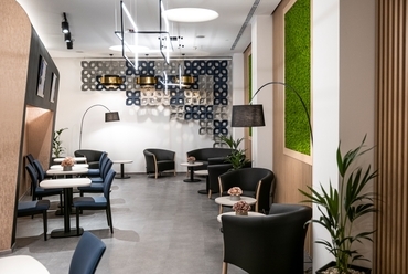 SkyCourt Lounge, Budapest. Forrás: Nowy Styl