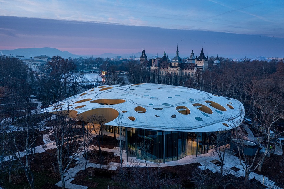 Sou Fujimoto Architects: Magyar Zene Háza. Fotó: Liget Budapest