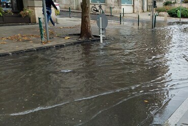 Villámárvíz a Szent Gellért téren, Budapesten. Forrás: ABUD Mérnökiroda Kft.