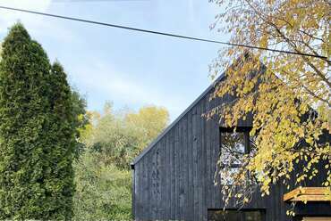 „Lánggal festett ház”, Győr, 2019-2022 ¬– tervező: Nagy Zsuzsa, Román László – fotó: LEN Architects Kft.