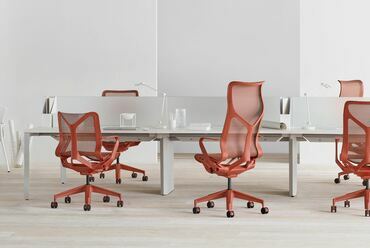 A Herman Miller Cosm széke három különböző magasságú. Forrás: Europa Design