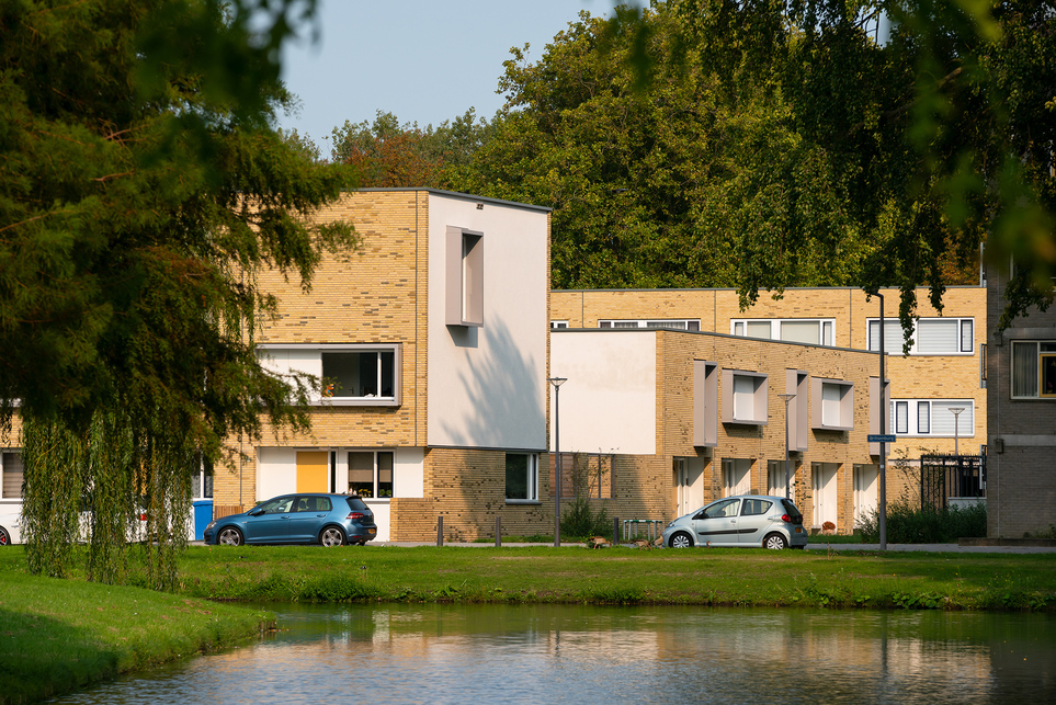 De Parel van Zuidwijk, Rotterdam (2018-2020). Építész: Steenhuis Bukman Architecten. Fotó: Jannes Linders