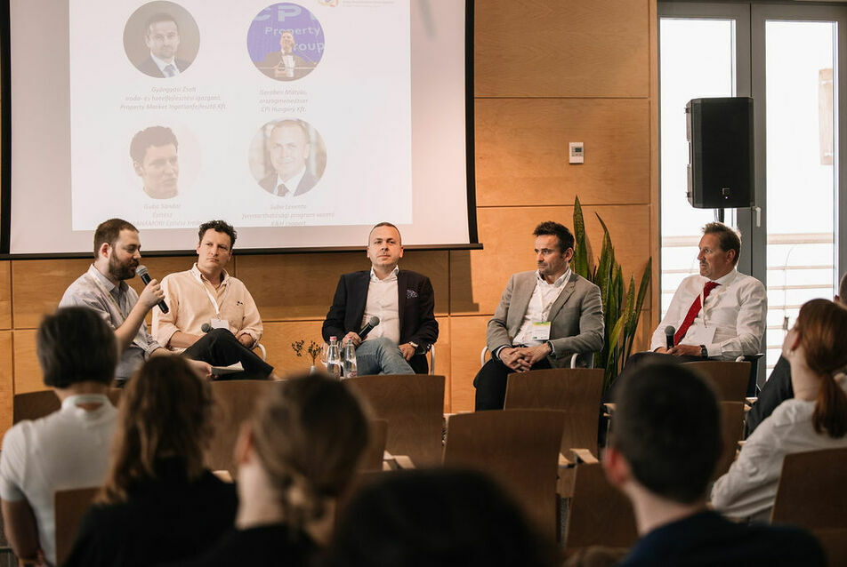 NULLA VAGY SEMMI – Konferencia beszámoló