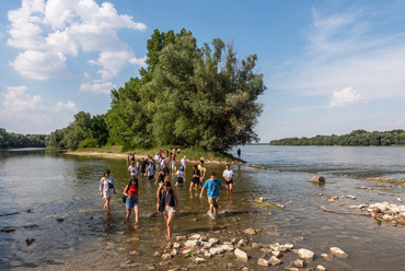 Visszaút a szigetről