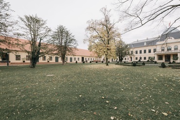 A gyulai Almásy- kastély Stefánia-szárnyának felújítása és hasznosítása, Építészet és belsőépítészet: Konkrét Stúdió,  Fotó: Ancza Krisztina