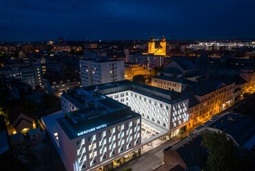 Mercure Debrecen – BORD Építész Stúdió – fotó: Palkó György