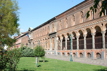Ospedale Maggiore, Milánó. Forrás: Wikimedia Commons