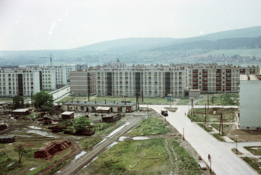 Magyarország, Miskolc Dél - Kilián, Kandó Kálmán utca - Könyves Kálmán utca találkozása, balra a Gagarin utca torkolata. (1965) Forrás: Fortepan / Lechner Nonprofit Kft. Dokumentációs Központ