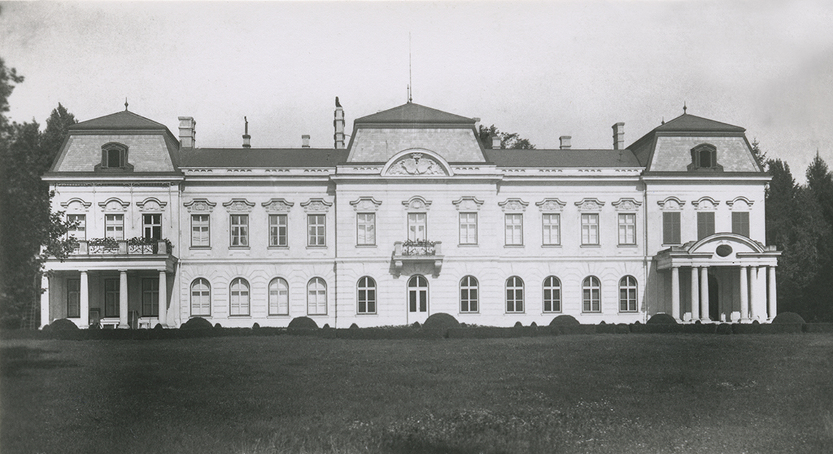 Az egykori Széchenyi-kastély. Kép forrása: www.marcali.hu