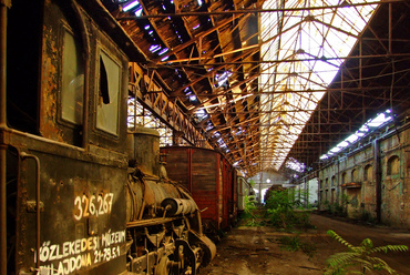 A budapesti Istvántelken szintén a század elején, 1903-ra készült el a kor egyik legmodernebb mozdonyjavító műhelye.