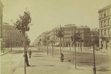 Az Andrássy út 1880-ban Forrás: Fortepan / Budapest Főváros Levéltára