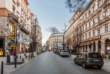 A tér a Károlyi utca felől napjainkban. Fotó: Gulyás Attila