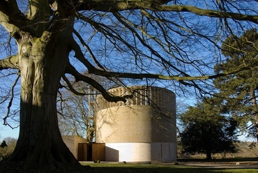 Bishop Edward King Chapel, Cuddesdon, Anglia / Niall McLaughlin Architects / Fotó: Niall McLaughlin Architects