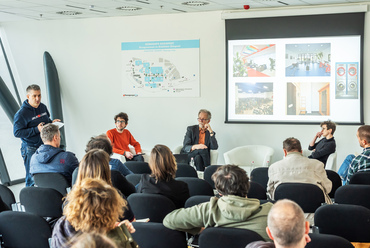Kerekasztal-beszélgetés: Alternatívák a lakásépítésben  Fotó: Gulyás Attila