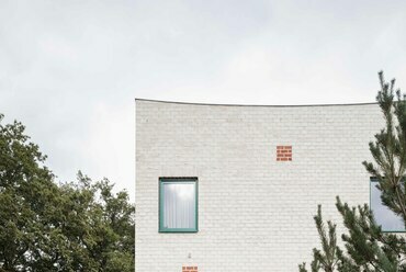 MONADNOCK Architekten: Atlas House. Fotó: Stijn Bollaert