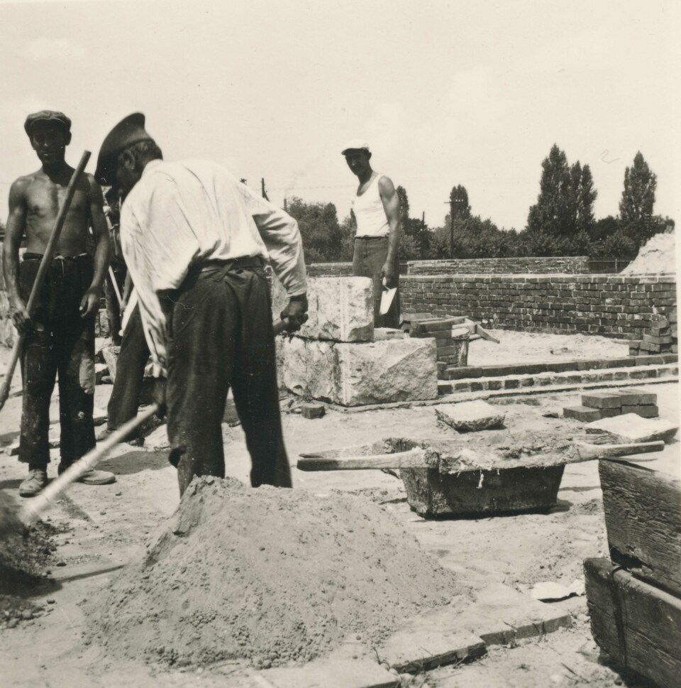 Budapest, IV. kerület, a Szent Imre utca 20. számú házának építkezése,1937. Forrás: 156768, Fortepan / Lencsés László