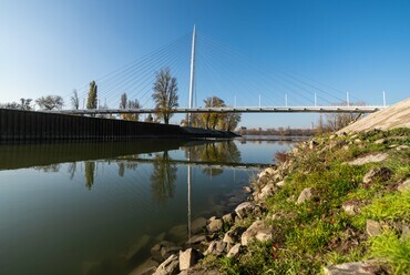 A Robinson híd. Forrás: Magyar Építők
