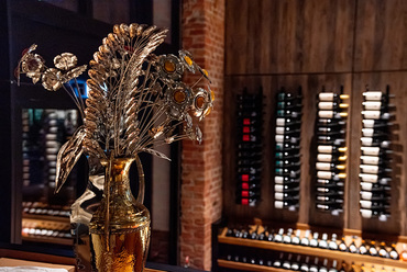 Óbuda szívében megnyitotta kapuit a Winehub borközpont. Fotó: Szmodits Balázs

