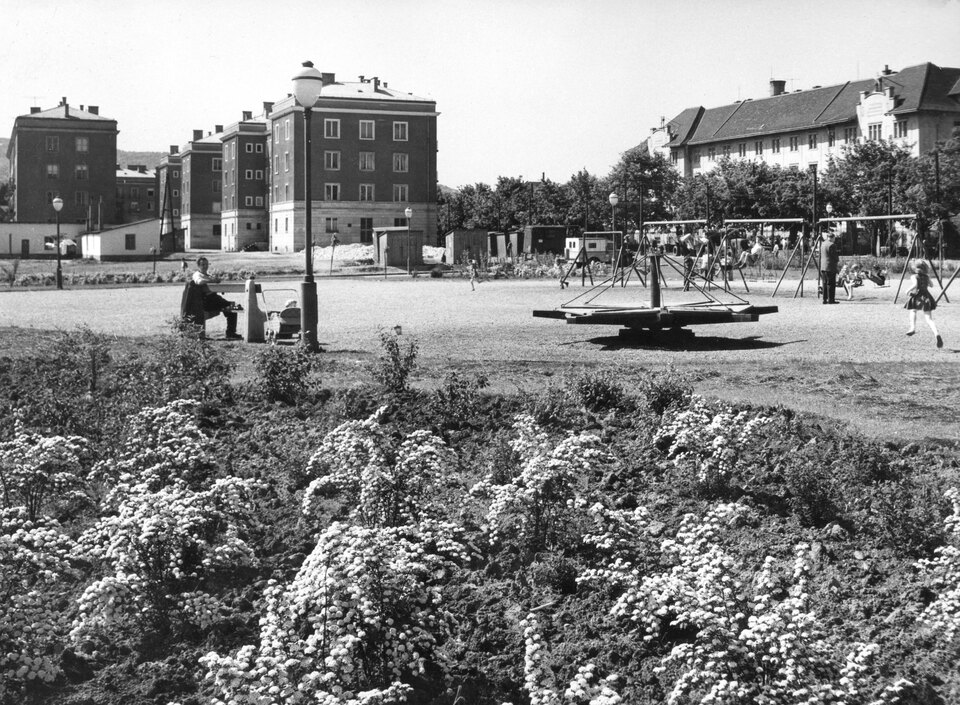 Kísérleti lakóház a Villányi úton, 1960. Forrás: Fortepan
