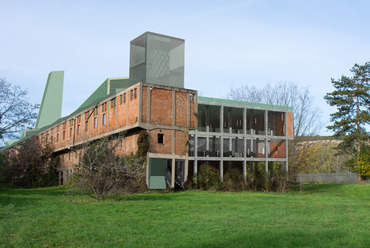 Micélium tudásközpont a Téglagyári-völgyben, Százhalombatta – tervező: Krusinszky Kitti
