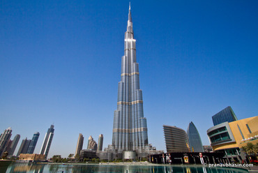 A dubaji Burzs Kalifa, 828 méteres magasságával a Föld legmagasabb épülete. Fotó: Pranav Bhasin | Flickr
